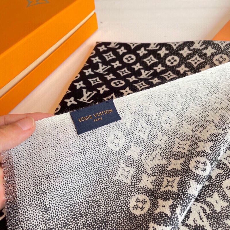 Louis Vuitton Scarf